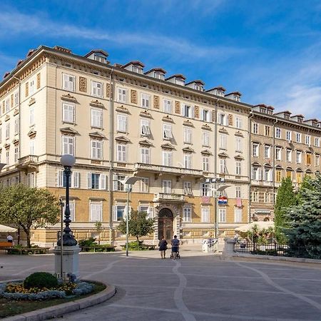 Apartments Art Teatro Rijeka Exterior foto