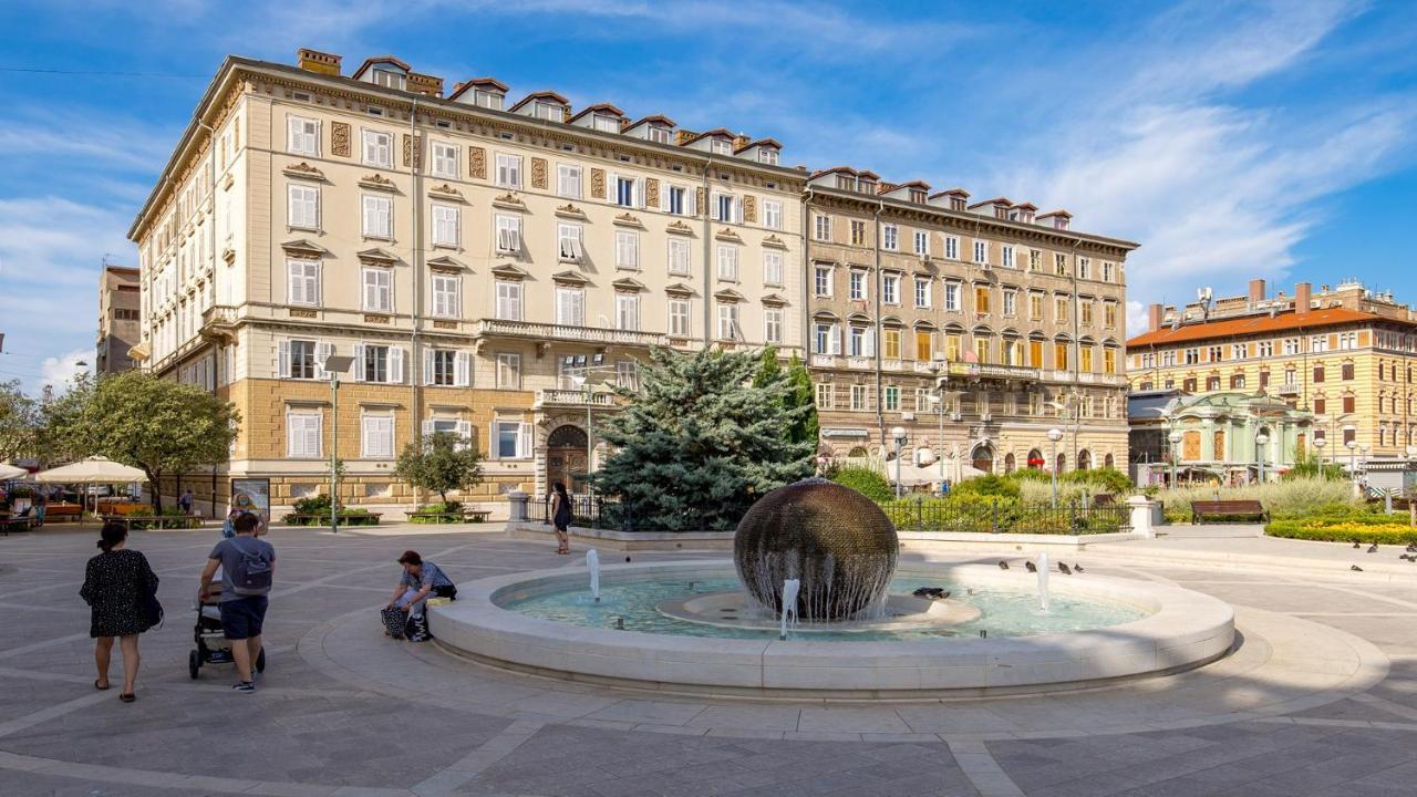 Apartments Art Teatro Rijeka Exterior foto
